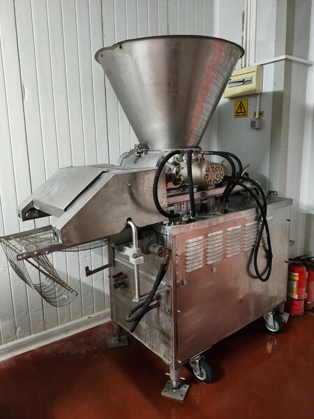 Masina de format hamburger, Stek, Falafel- Model Rotoform 745